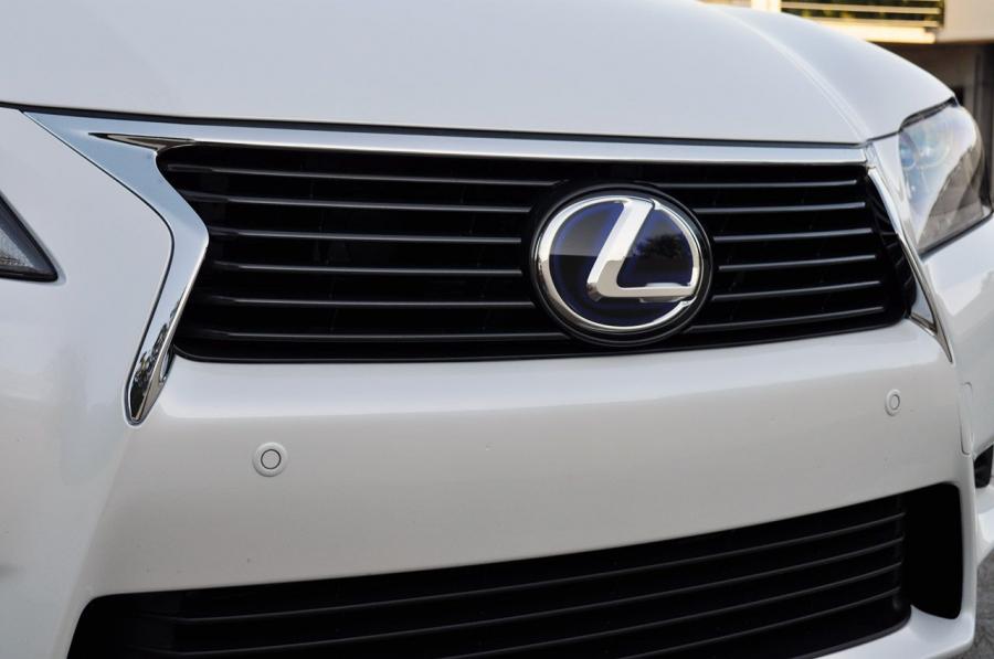  Lexus GS450h 2011 года  (фото 104 из 208)
